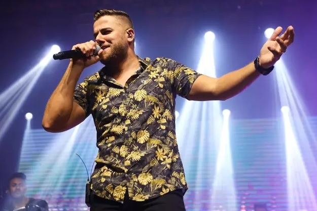 Zé Neto, dupla de Cristiano, se afasta dos palcos novamente 