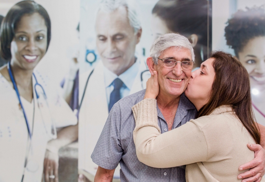 Filhos levam pai ao AME e salvam vida de Juan Moreno Serrano
