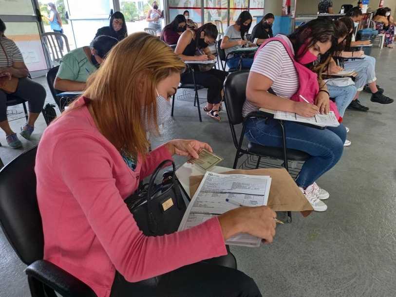 Casa do Trabalhador faz seleção para operador de atendimento júnior