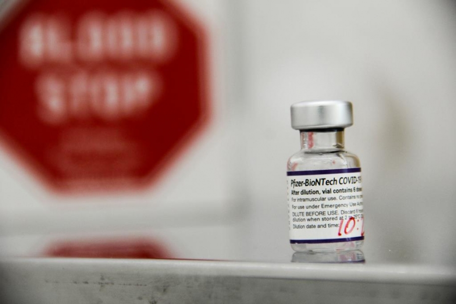 Barueri inicia vacinação da 4ª dose para pessoas com 35 anos ou mais