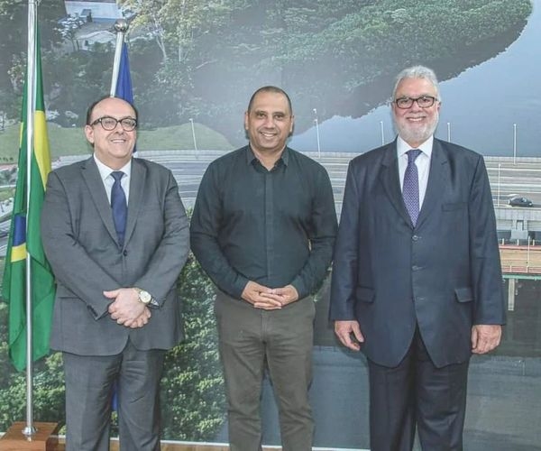 Marcos Tonho discute planos para instalar um Necrim em Parnaíba