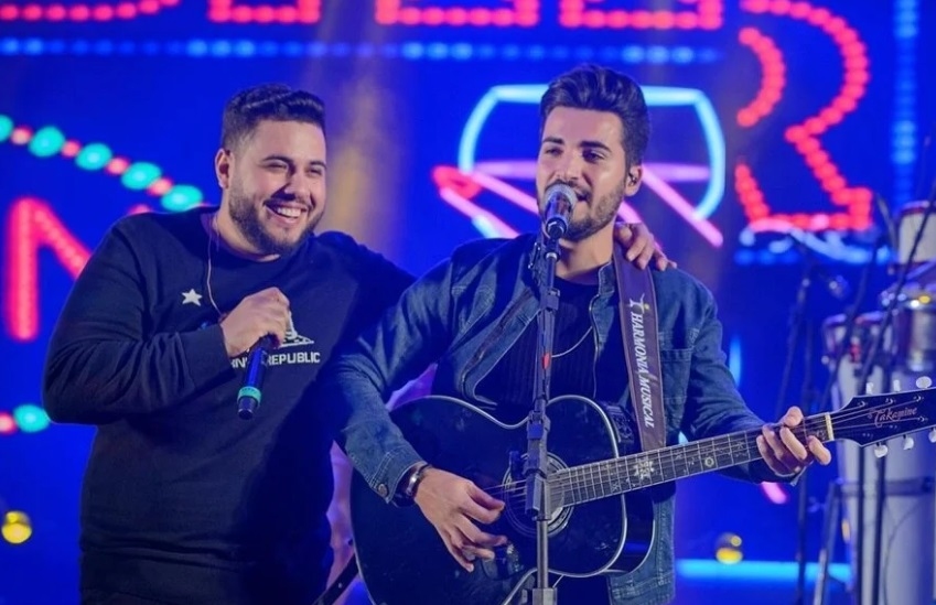Dupla sertaneja Netto & Henrique será atração em Barueri neste domingo