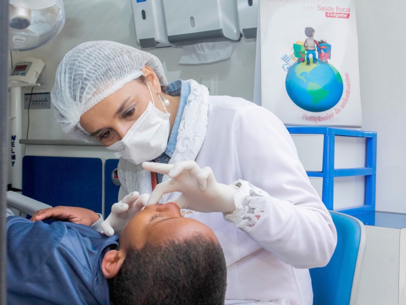 Sorriso Móvel garante atendimento odontológico gratuito para alunos