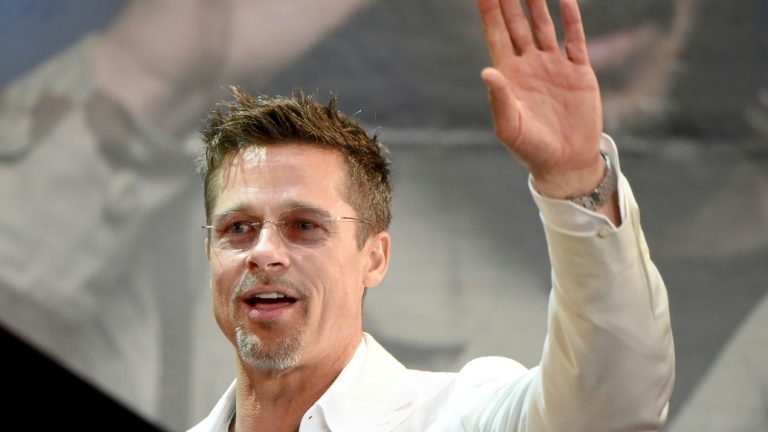 Brad Pitt é condenado a pagar meio milhão de dólares a artista 