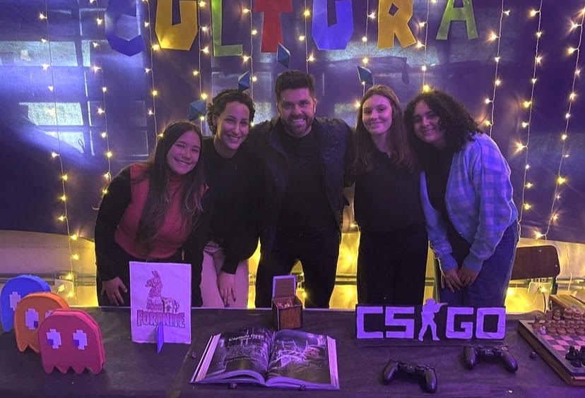 Danilo Joan prestigia 10ª Feira Técnico Científico Cultural da ETEC