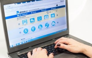 Portal do Detran: consulta de pontos da CNH entre mais de 20 serviços