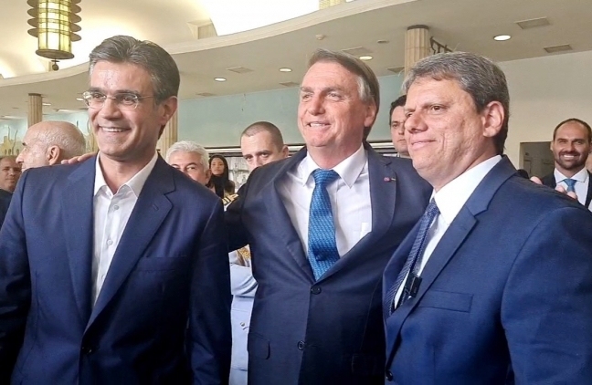 Rodrigo Garcia anuncia apoio total a Bolsonaro e Tarcísio no 2º turno  