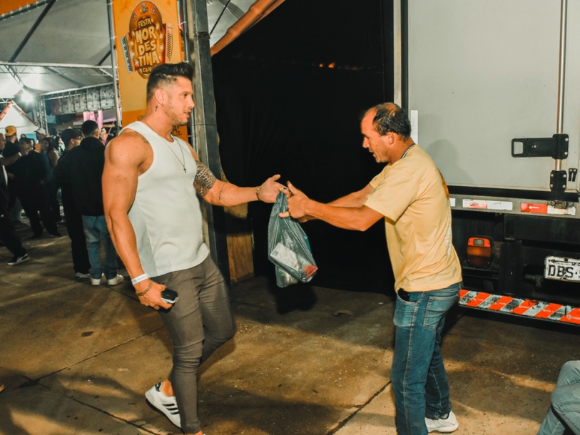 Fundo Social entrega 4,8 toneladas de alimentos arrecadados