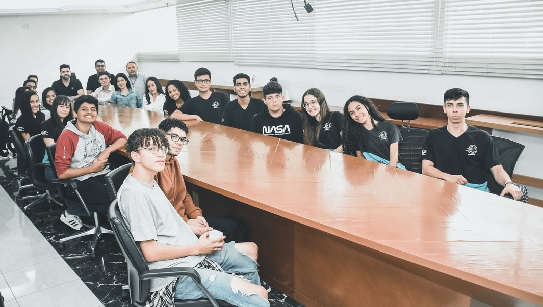 Danilo Joan prestigia TCC dos alunos da ETEC Gino Rezaghi 