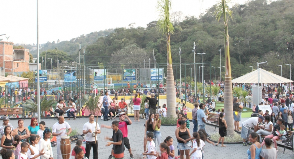 Elvis Cezar inaugura Parque Municipal do Jardim São Luís