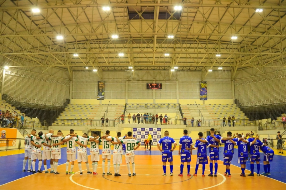 Finais dos campeonatos de Futsal trazem emoção em Santana de Parnaíba
