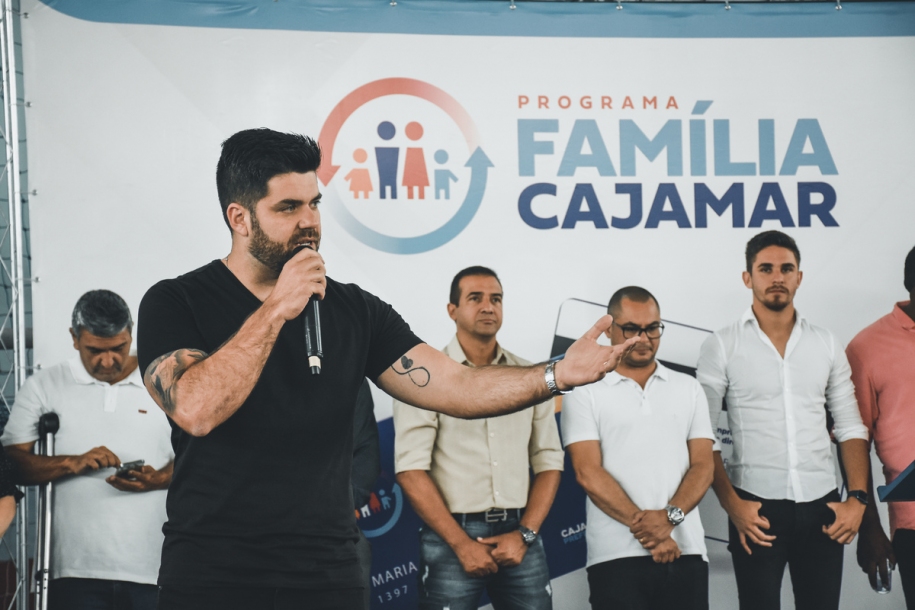 Danilo Joan beneficia 1.000 famílias com o Programa Família Cajamar   