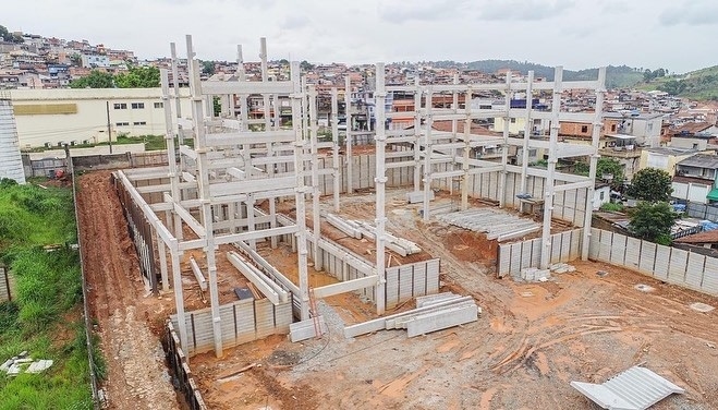 Avançam obras do novo Colégio Abelardo na Fazendinha
