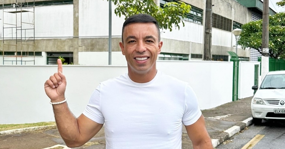 Rogério Lins anuncia construção do novo CEU no Jardim Rochdalle