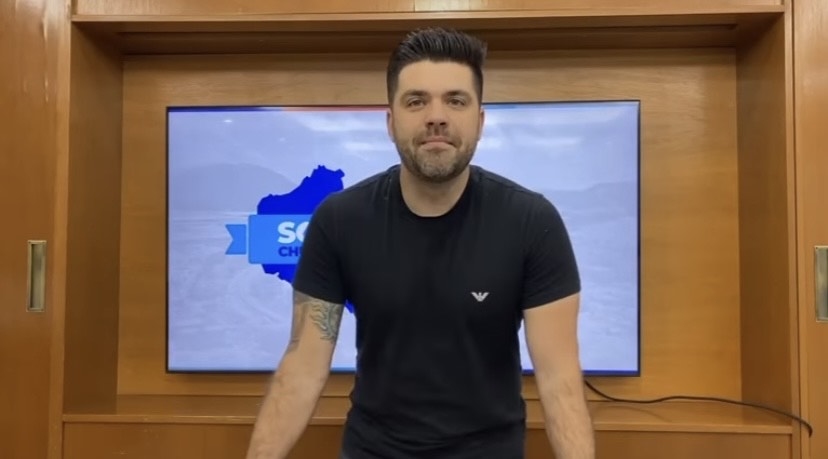 Danilo Joan lança Programa de auxílio para famílias vítimas das enchentes