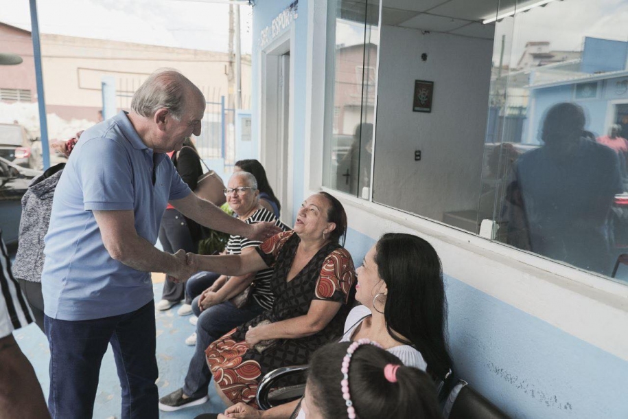Vice-prefeito Beto Piteri prestigia Associação Vila Ilhéus