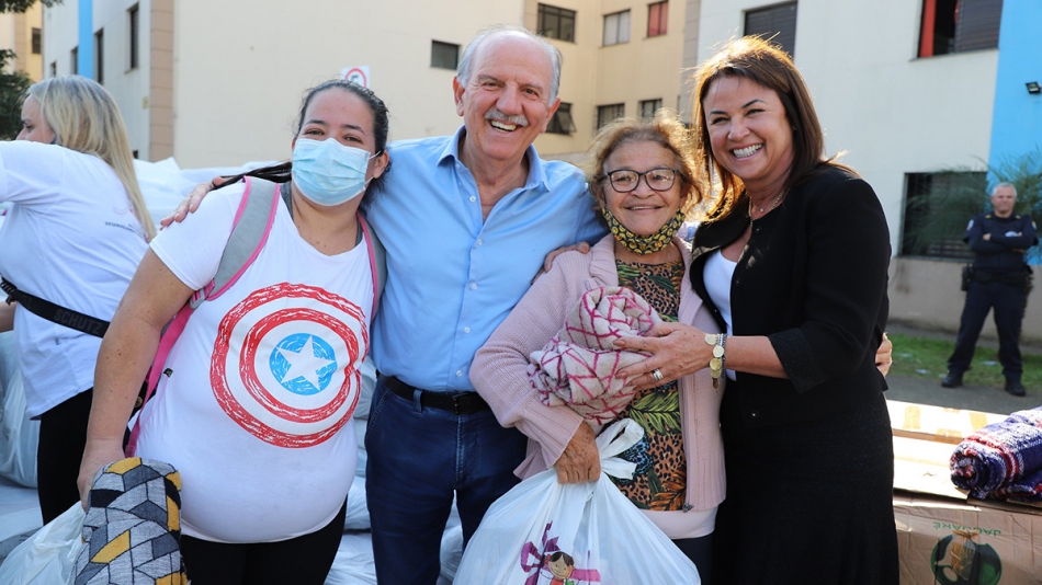 Barueri inicia mais cedo Campanha do Agasalho 2023