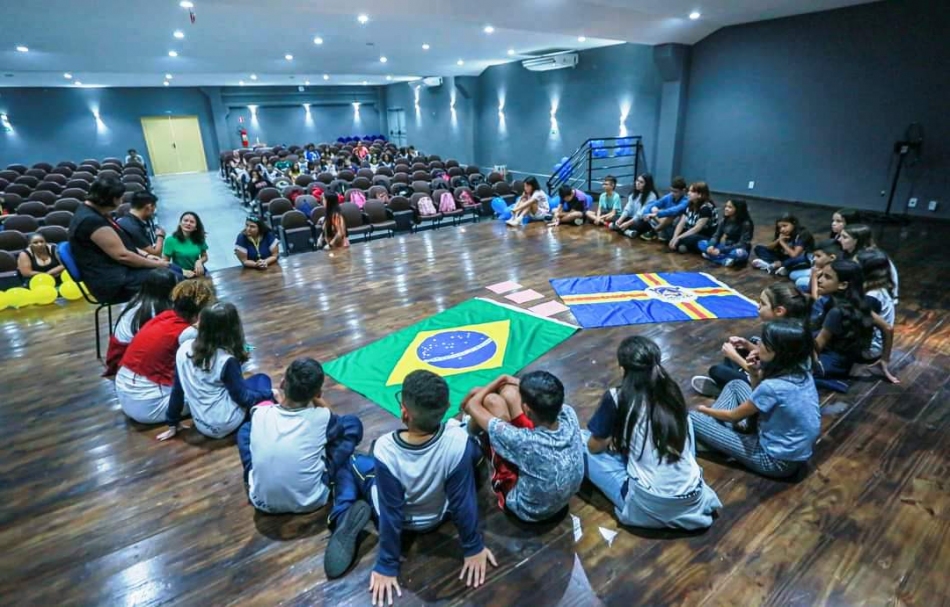 Alunos de mandarim realizam interação com nativos chineses