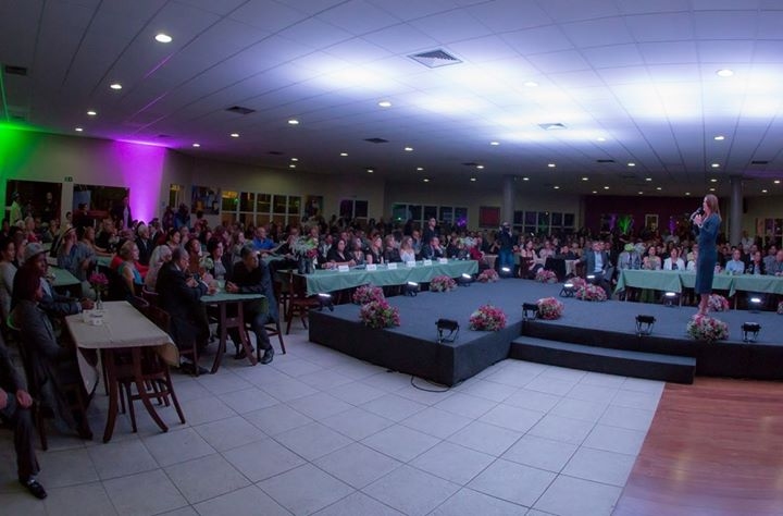 Miss e Mister Melhor Idade de Barueri são eleitos com festa