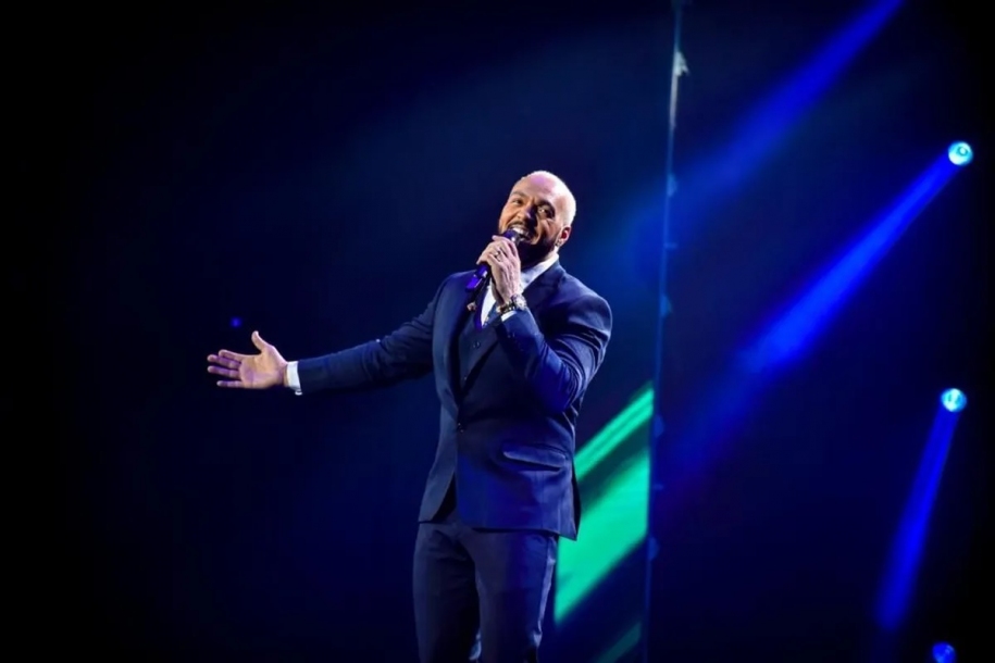 Belo e Mari Fernandez farão show na Festa do Trabalhador em Cajamar 