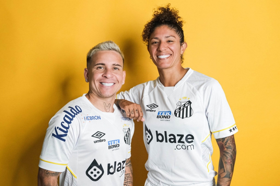 Santos anuncia plataforma de apostas Blaze como novo patrocinador master