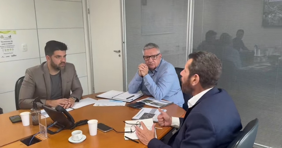 Danilo Joan participa de reunião na Artesp visando desafogar o trânsito em Cajamar 