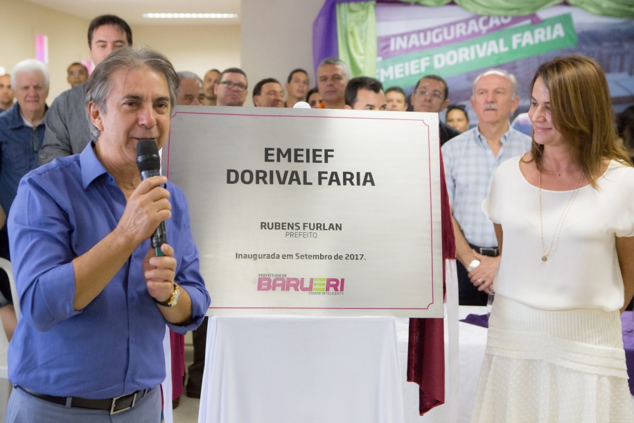 Rubens Furlan inaugura quatro escolas e abre mais três mil vagas