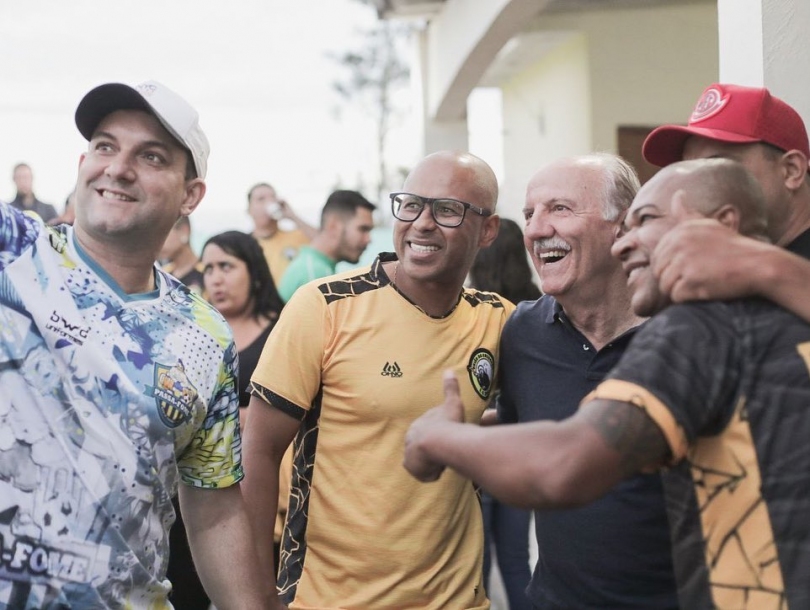 Beto Piteri parabeniza campeões na categoria “Veteraníssimo” da Supercopa de futebol amador