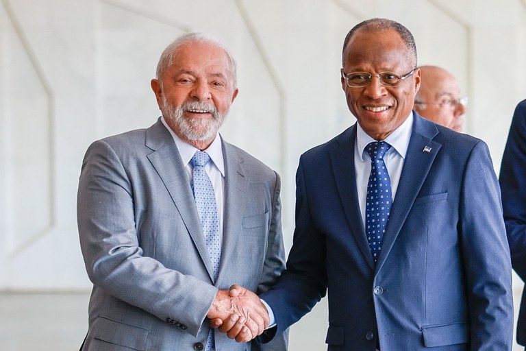 Lula destaca importância de parcerias com a África, especialmente na educação 
