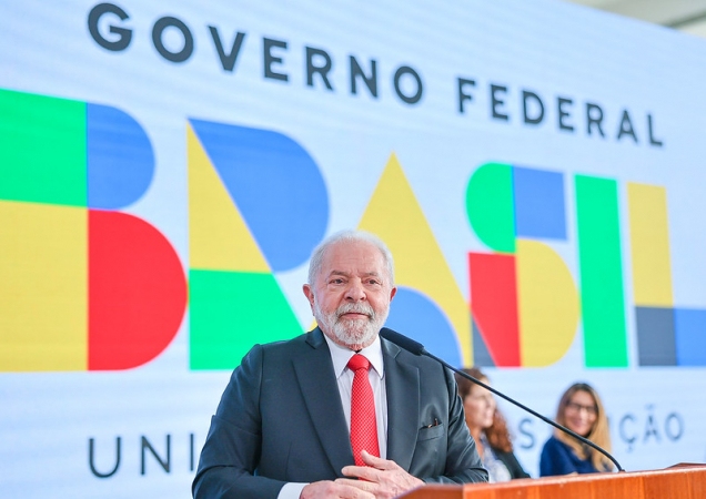 Presidente Lula sanciona lei que garante saúde bucal a todos os brasileiros pelo SUS