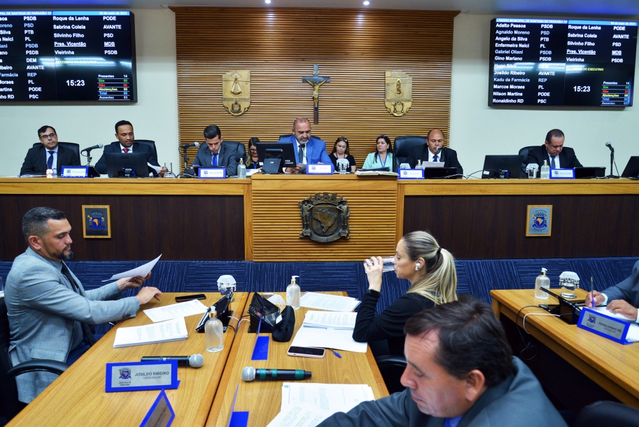 13ª Sessão Ordinária da câmara parnaibana vota projeto sobre reajuste dos servidores