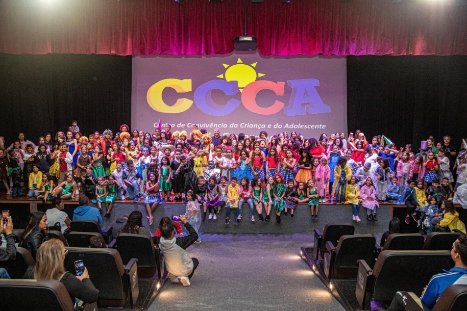 CCCA Vila Esperança realiza homenagem em comemoração ao Dia das Mães em Parnaíba