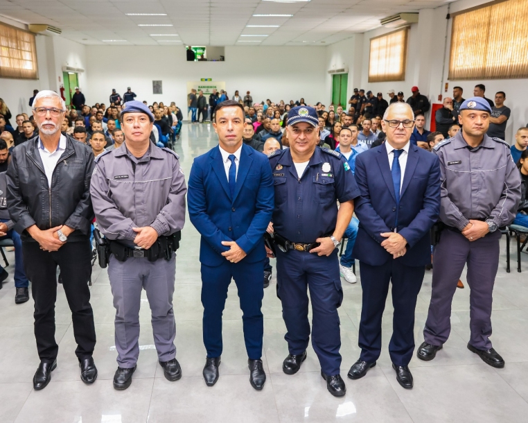 Rogério Lins empossa 164 novos Guardas Municipais em Osasco