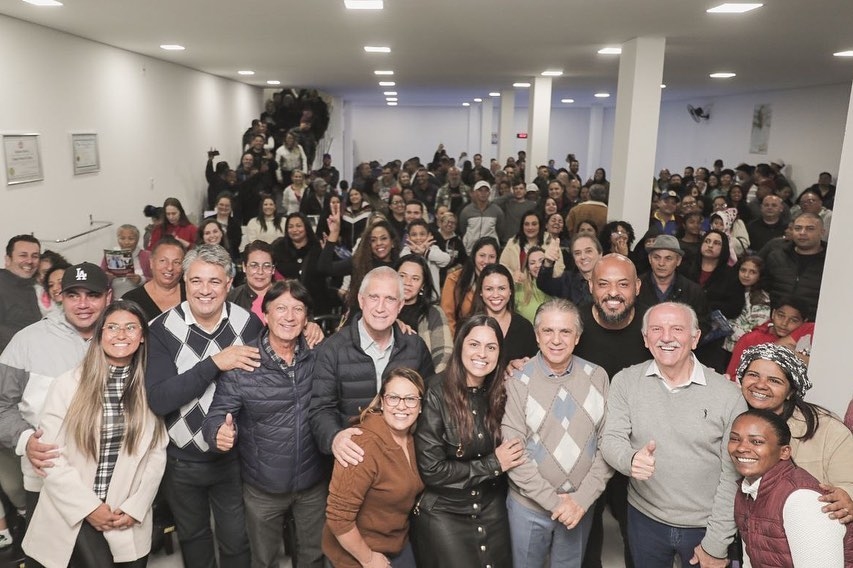 Rubens Furlan e Beto Piteri participam de reunião com os moradores do Jardim Silveira  