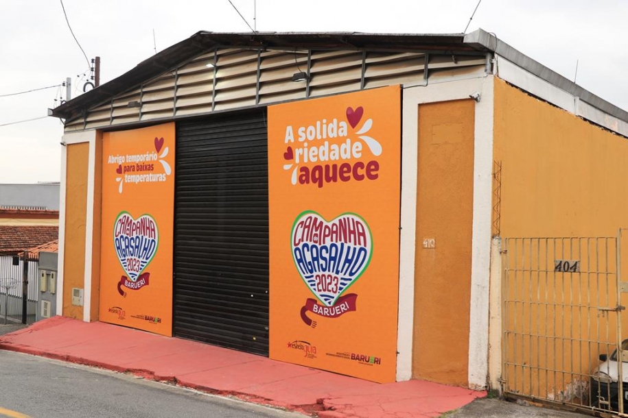 Abrigo provisório em Barueri atende pessoas em situação de rua durante o inverno