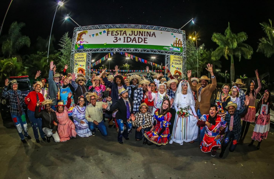 Santana de Parnaíba realiza Festa Junina da terceira idade