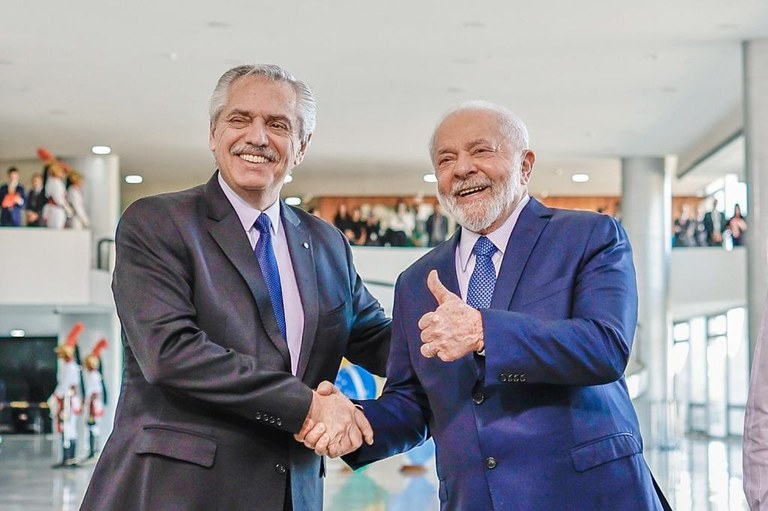 Presidente Lula recebe Alberto Fernández e celebra integração com a Argentina