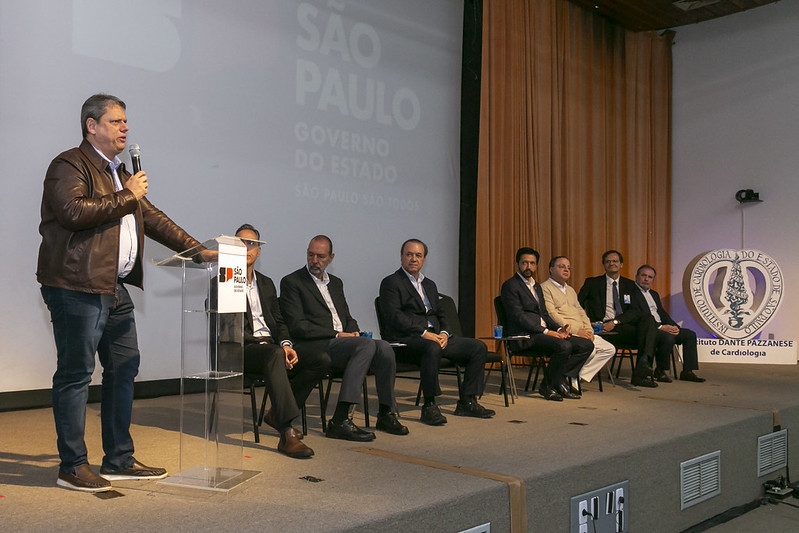 Tarcísio promove Mutirão de Cirurgias Cardíacas que beneficiará 3 mil pacientes prioritários