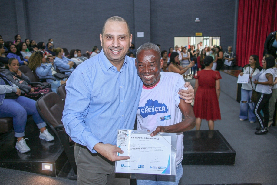 Projeto Crescer já beneficiou mais de 1500 famílias de Santana de Parnaíba 