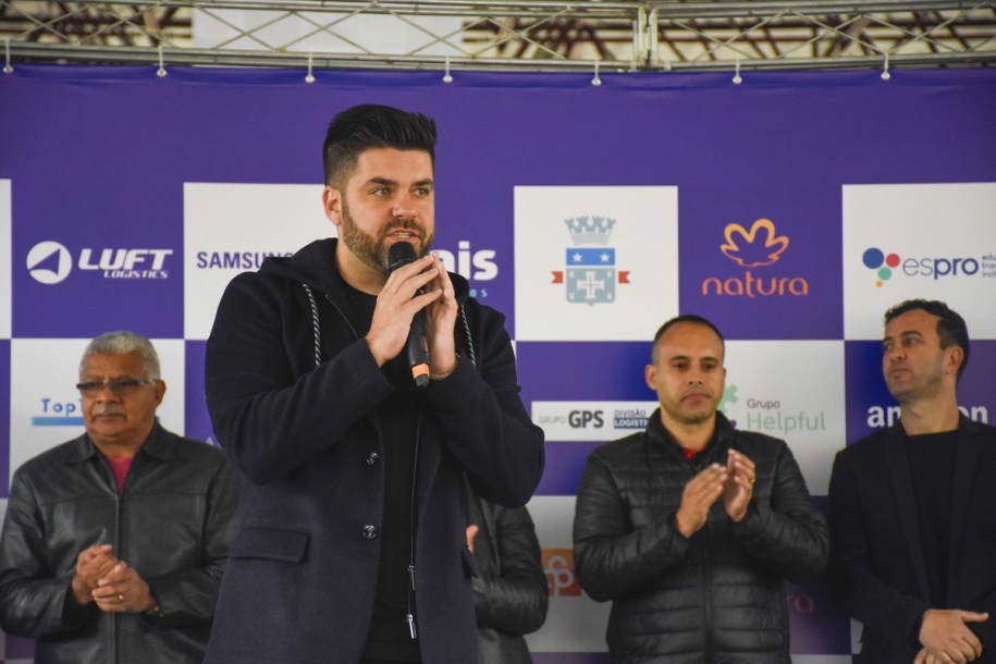 Primeiro dia da Expo Empregabilidade de Cajamar já atendeu centenas de munícipes