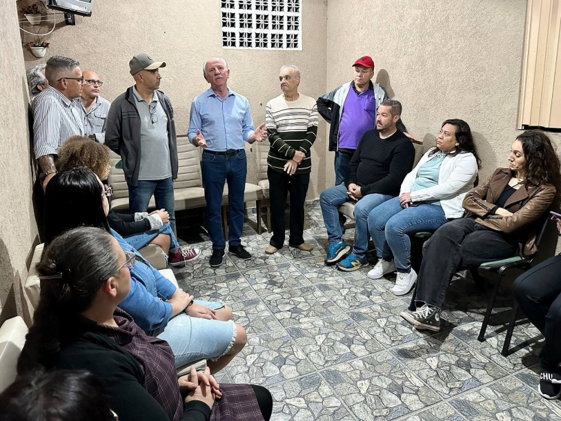 Beto Piteri fortalece laços com as famílias de Barueri