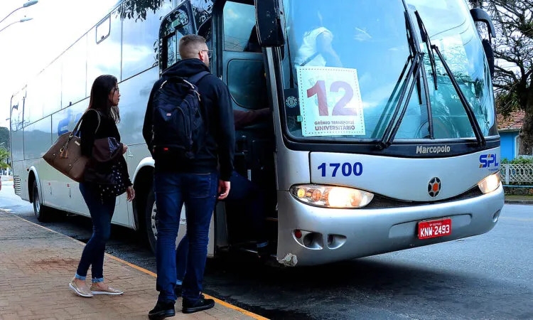 Cajamar abre inscrições para o transporte universitário gratuito no 2º semestre de 2023