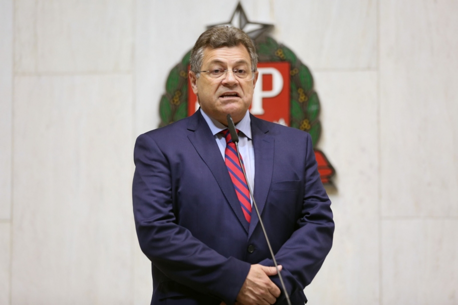 “Tarcísio e Derrite têm as mãos sujas de sangue pela chacina”