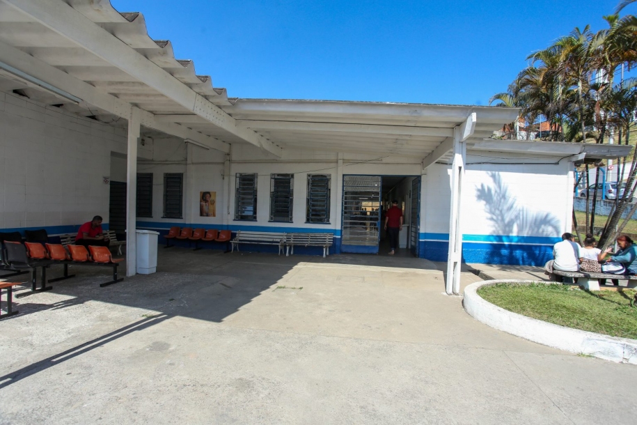 Itapevi vai ampliar e reformar UBS Amador Bueno