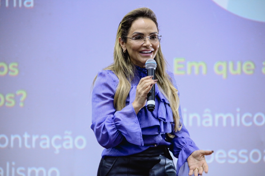 Selma Cezar promove treinamento sobre autoconhecimento em Santana de Parnaíba