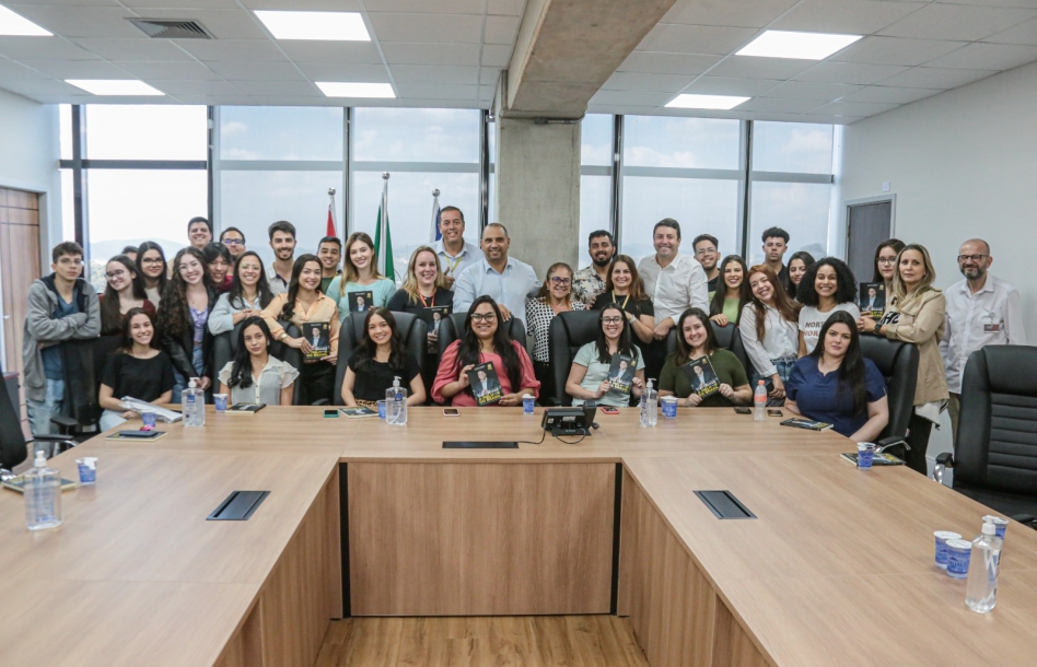 Marcos Tonho recebe a visita de estudantes de Medicina da UNIP Alphaville