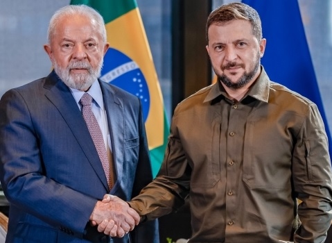 Lula e Zelensky conversam sobre paz em Nova York