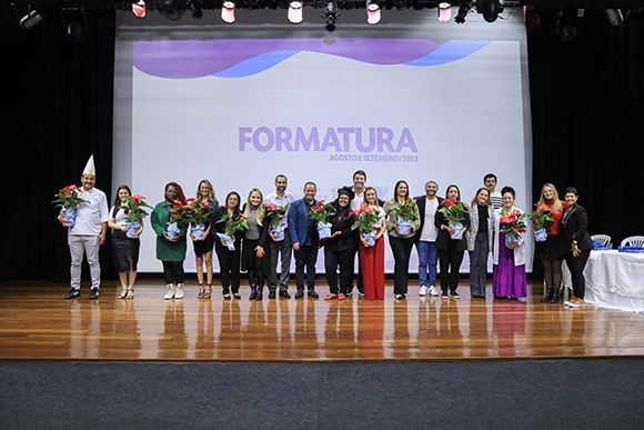 Secretaria da Mulher de Parnaíba forma mais de 240 pessoas em cursos profissionalizantes