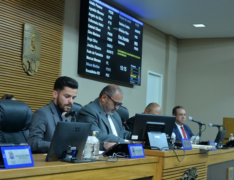 Câmara de Parnaíba aprova Projetos de Lei referentes às finanças de 2024