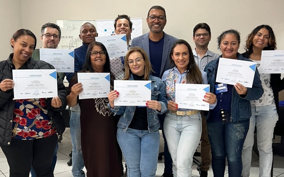 Emprega Cajamar forma sua 1ª turma e recoloca trabalhadores